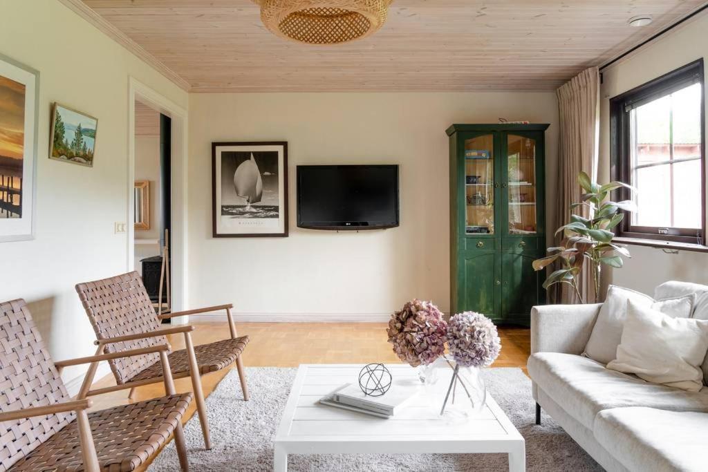 A Countryside Villa Close To Uppsala! 外观 照片
